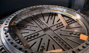 Ремонт/восстановление опорно-поворотных устройств (ОПУ) и крупногабаритных подшипников качения всех типов и производителей